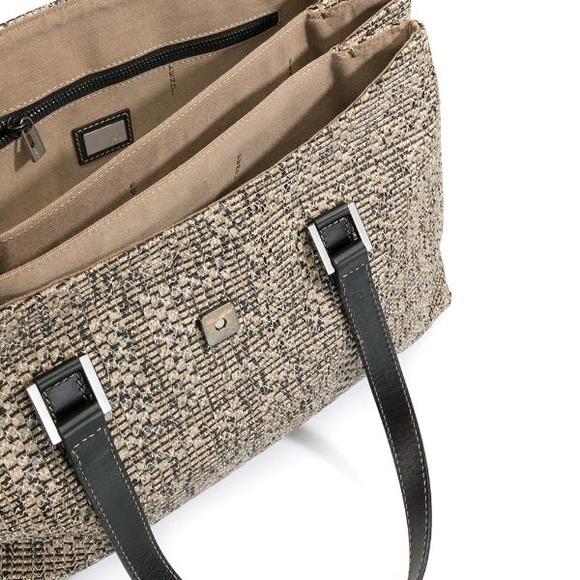 Authentic Fendi Monogram Zucca print travel bag - Picture 3 of 6